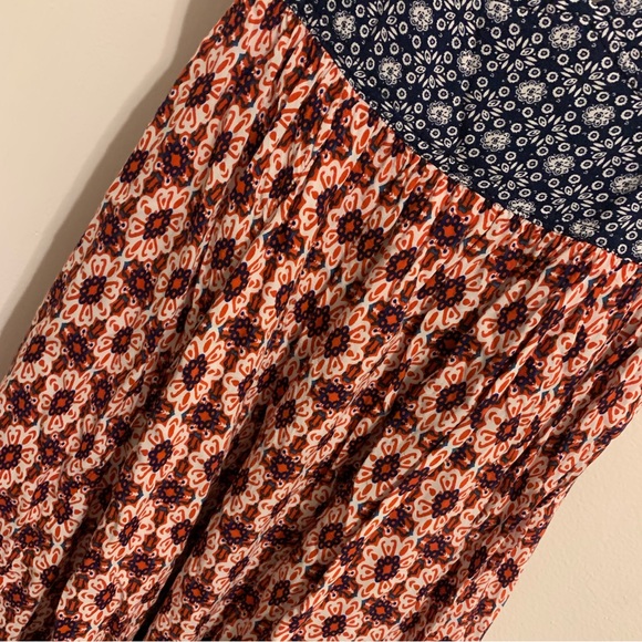 Red and blue Lulus sundress - Picture 2 of 4